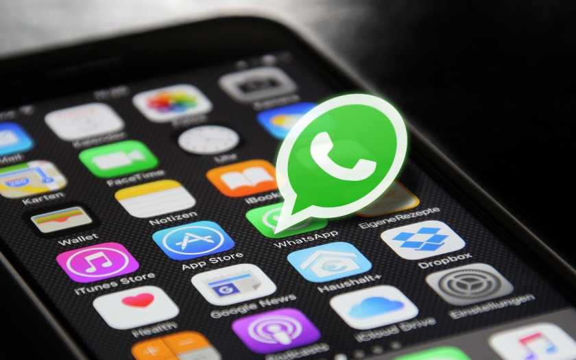 O Whatsapp força os usuários a concordar em compartilhar dados