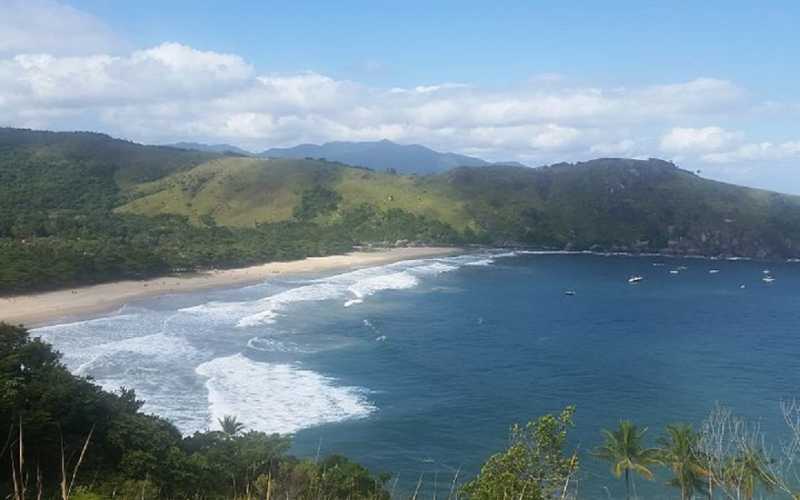 7 praias selvagens brasileiras para conhecer
