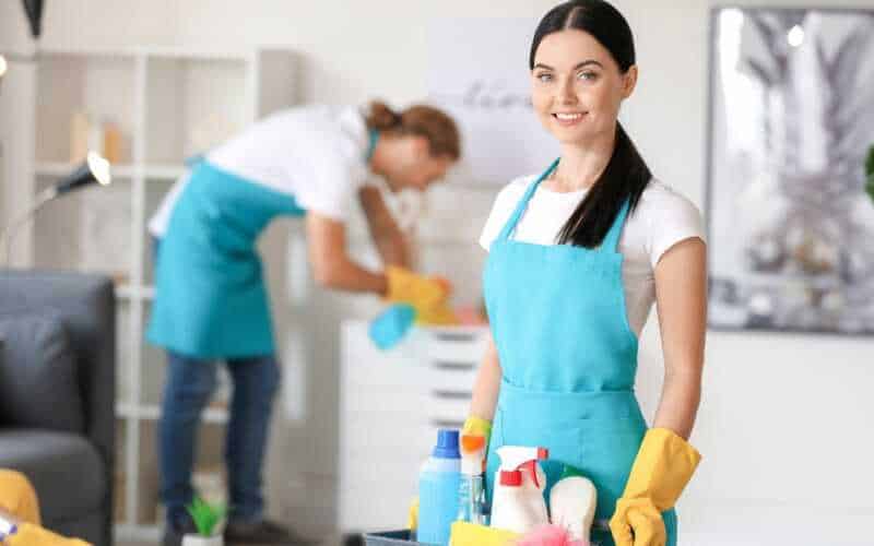 Aprenda a elaborar um cronograma de limpeza doméstica