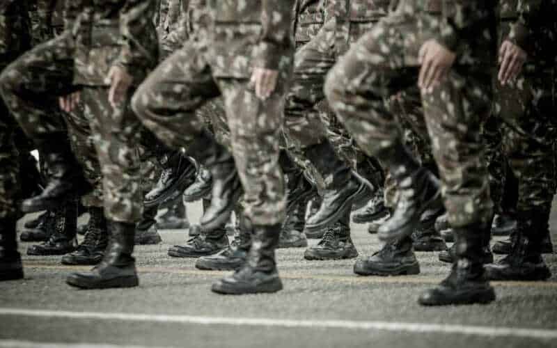 Deseja ingressar na carreira militar? Confira o que é importante saber