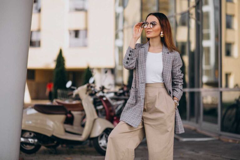 Como usar blazer feminino e transformar qualquer look com elegância