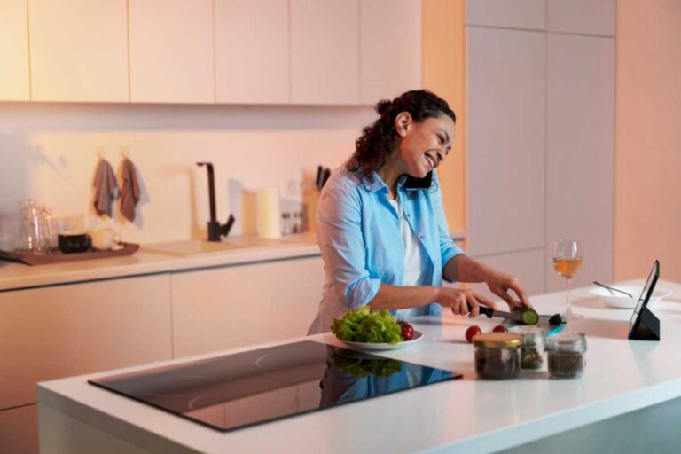5 dicas para aproveitar o espaço da cozinha sem perder a praticidade
