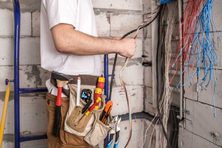Como escolher fios e cabos elétricos na sua reforma ou construção